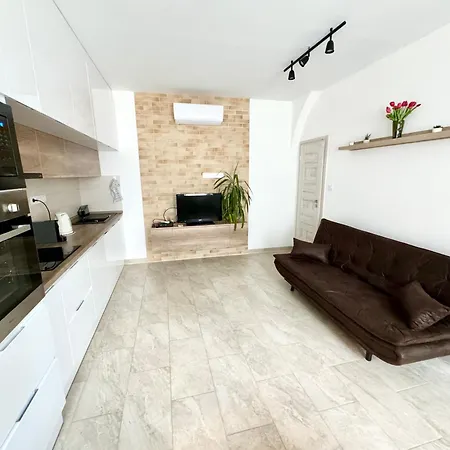 Downtownkate * デブレツェン